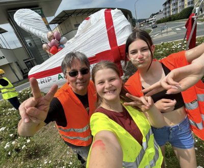 Kunstaktion im öffentlichen Raum "RIP AAG2024"