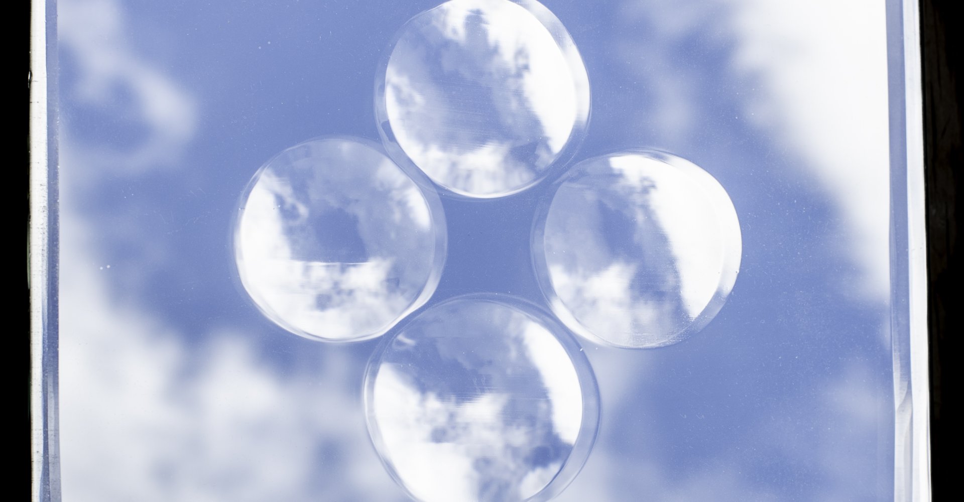 Il cielo è blu